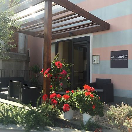 Al Borgo Aparthotel Sarzana Luaran gambar