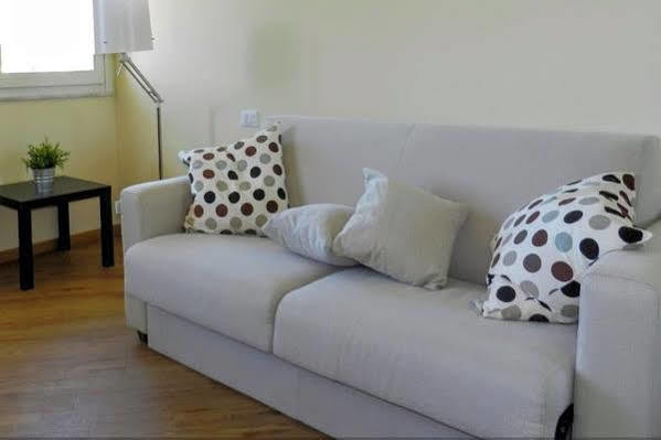 Al Borgo Aparthotel Sarzana Luaran gambar