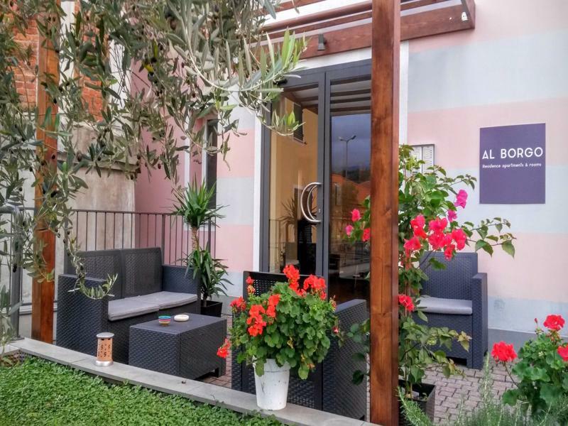 Al Borgo Aparthotel Sarzana Luaran gambar