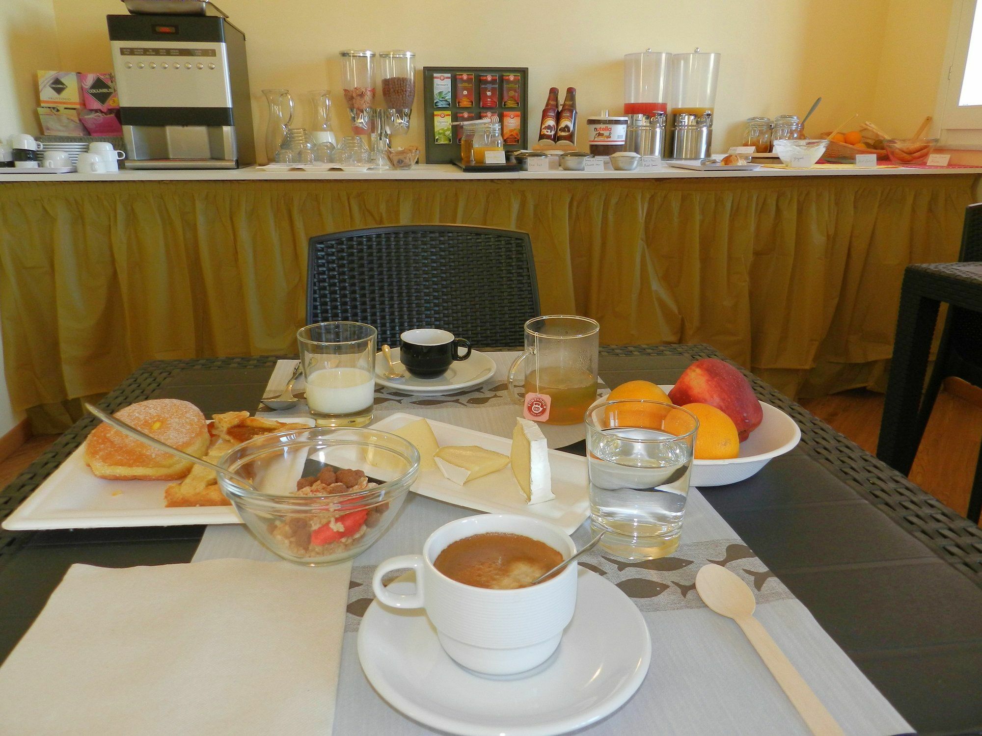 Al Borgo Aparthotel Sarzana Luaran gambar