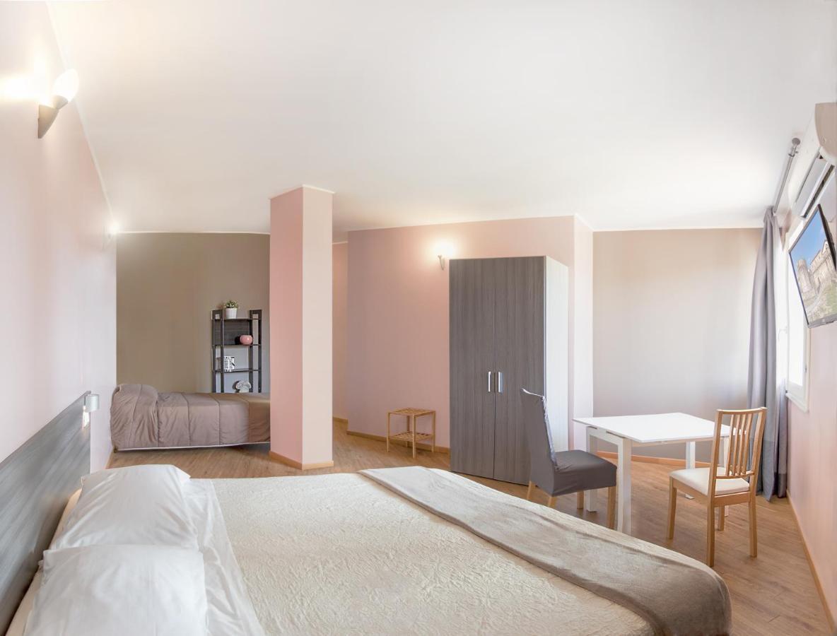 Al Borgo Aparthotel Sarzana Luaran gambar